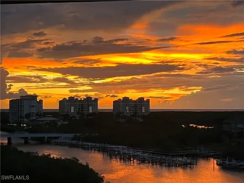 420 Cove Tower Drive Naples FL 34110