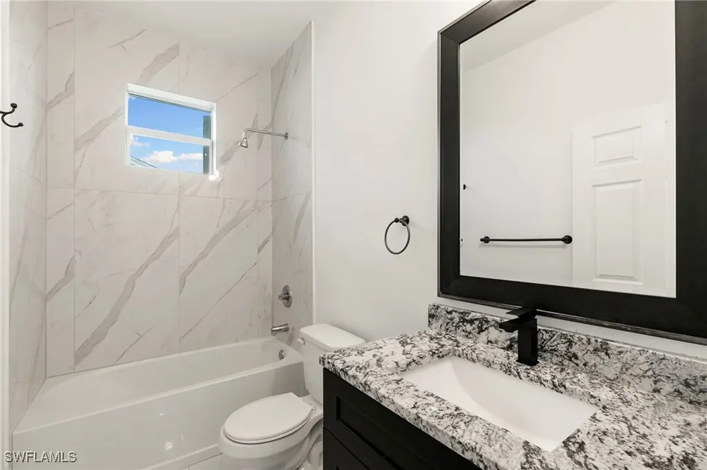 3909 Everglades Boulevard N Naples FL 34120