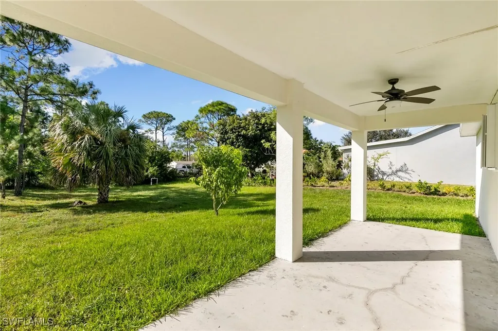 3909 Everglades Boulevard N Naples FL 34120