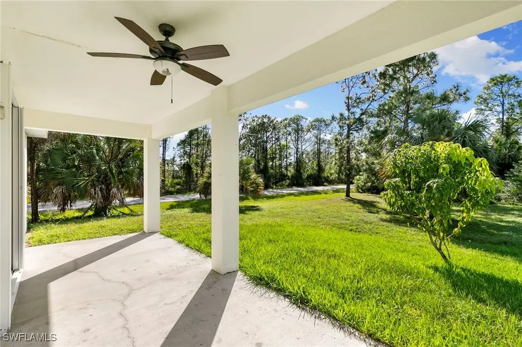 3909 Everglades Boulevard N Naples FL 34120