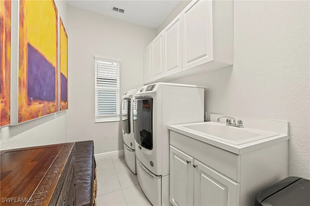 2039 Terrazzo Lane Naples FL 34104