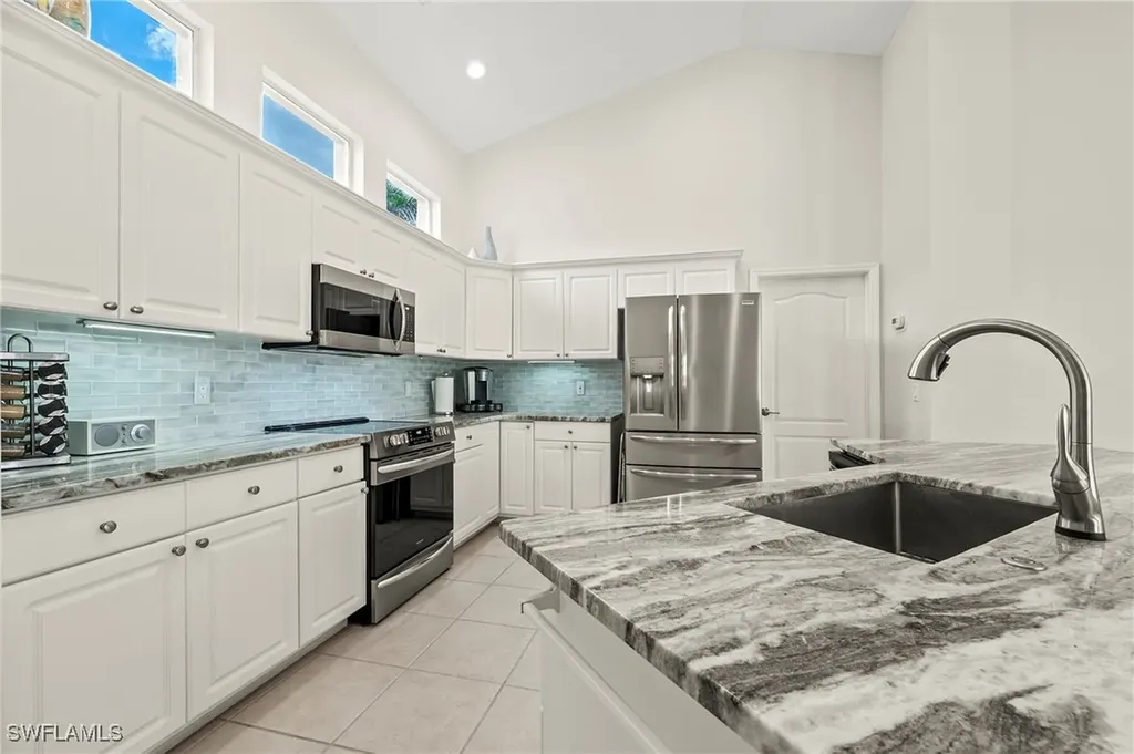 2039 Terrazzo Lane Naples FL 34104