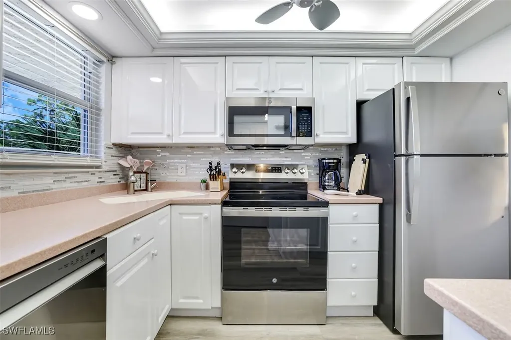 200 Forest Lakes Boulevard Naples FL 34105