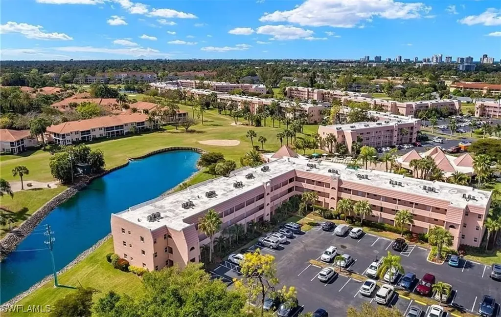 200 Forest Lakes Boulevard Naples FL 34105