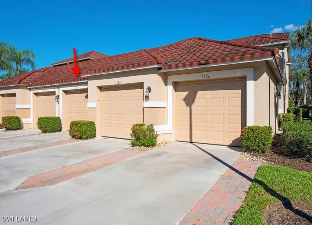 2870 Cypress Trace Circle Naples FL 34119