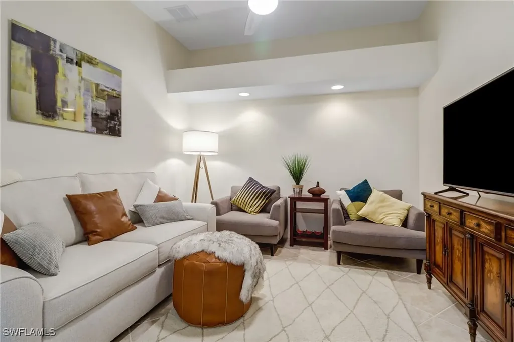 10270 Heritage Bay Boulevard Naples FL 34120
