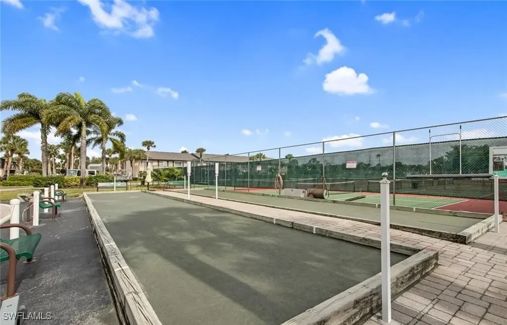 3400 Frosty Way Naples FL 34112