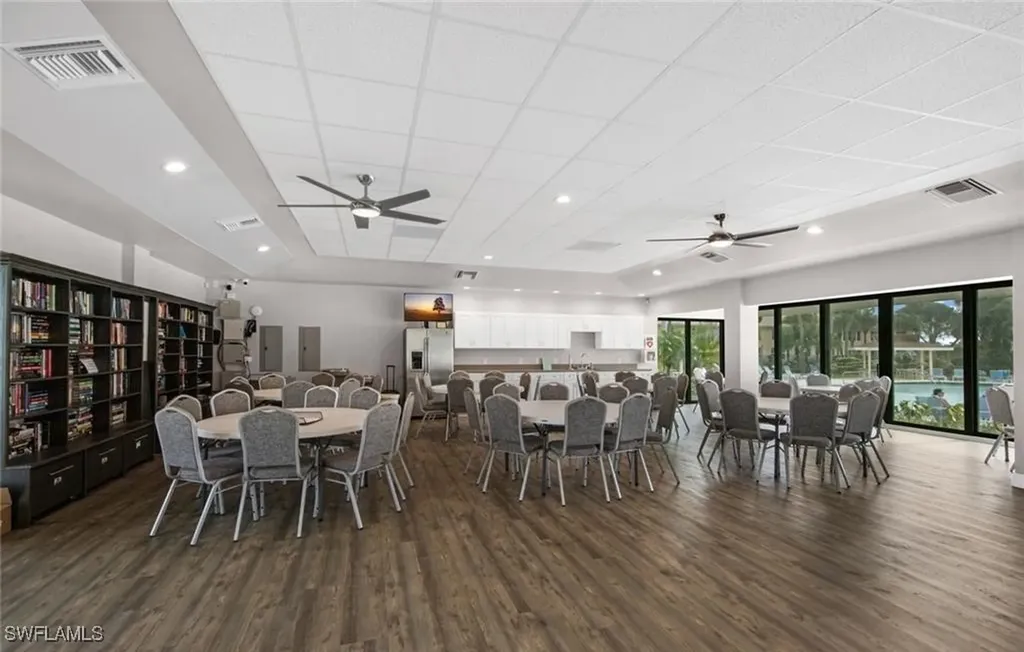 3400 Frosty Way Naples FL 34112