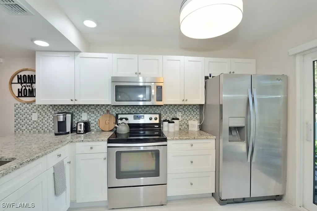 3400 Frosty Way Naples FL 34112