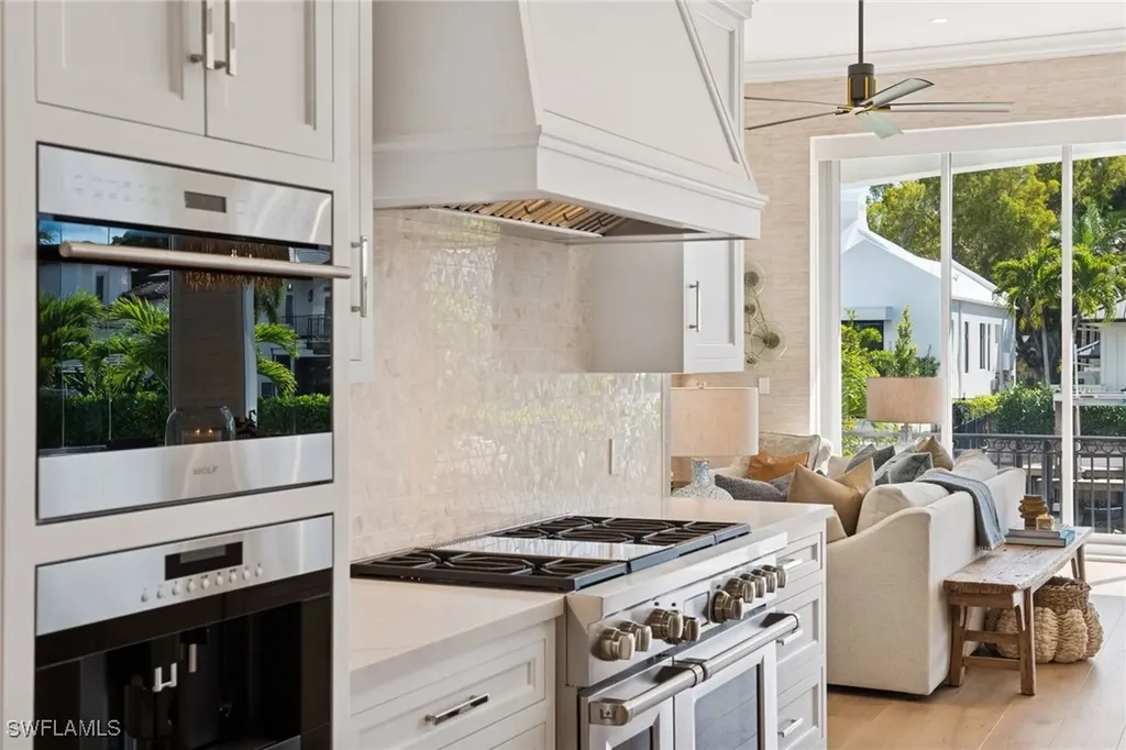 470 17th Avenue S Naples FL 34102