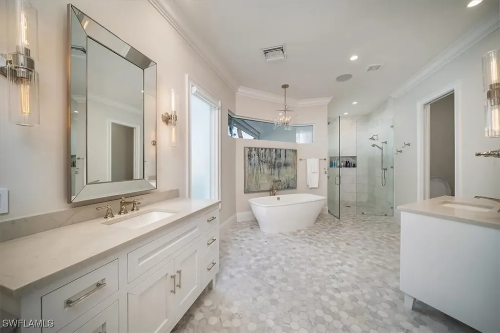 470 17th Avenue S Naples FL 34102