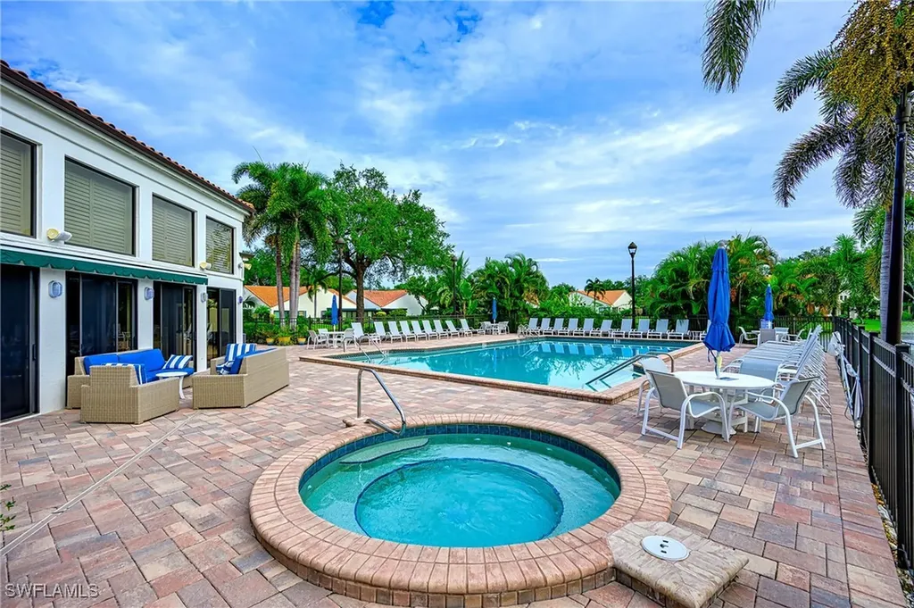 649 Beachwalk Circle Naples FL 34108