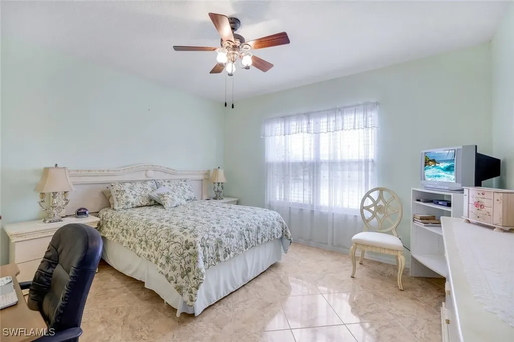 6930 Huntington Lakes Circle Naples FL 34119
