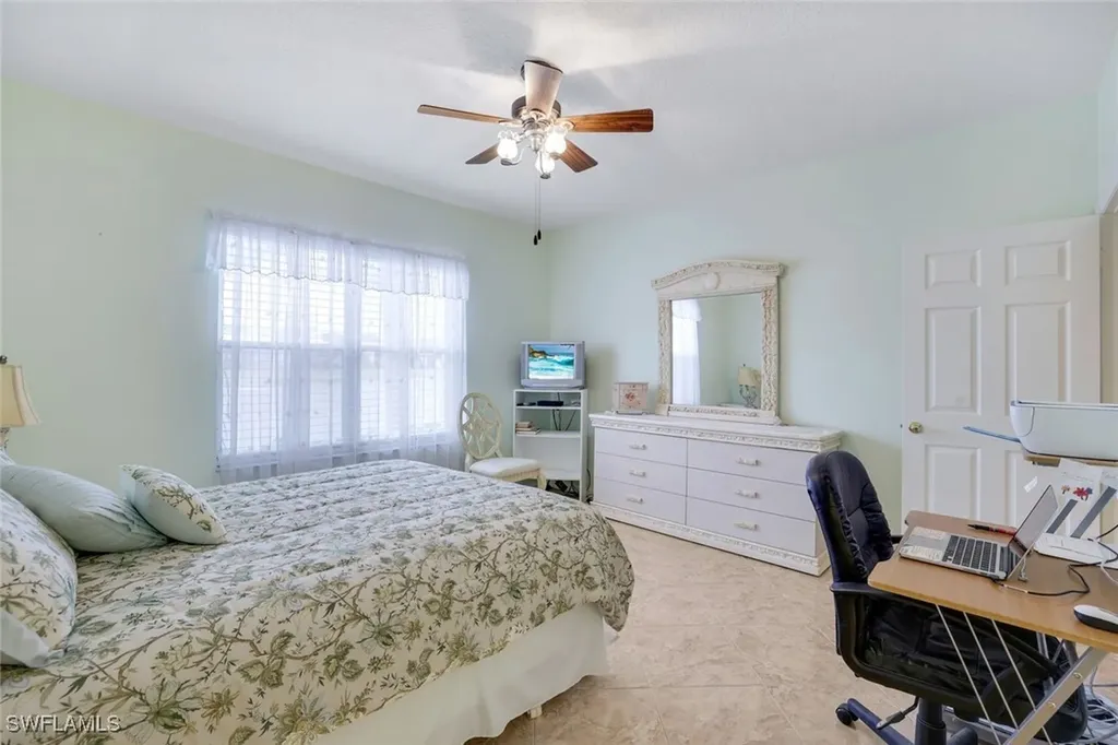 6930 Huntington Lakes Circle Naples FL 34119