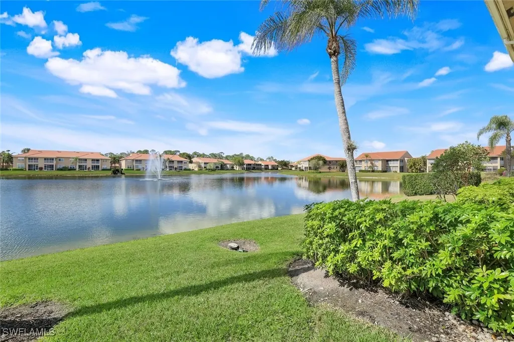 6930 Huntington Lakes Circle Naples FL 34119