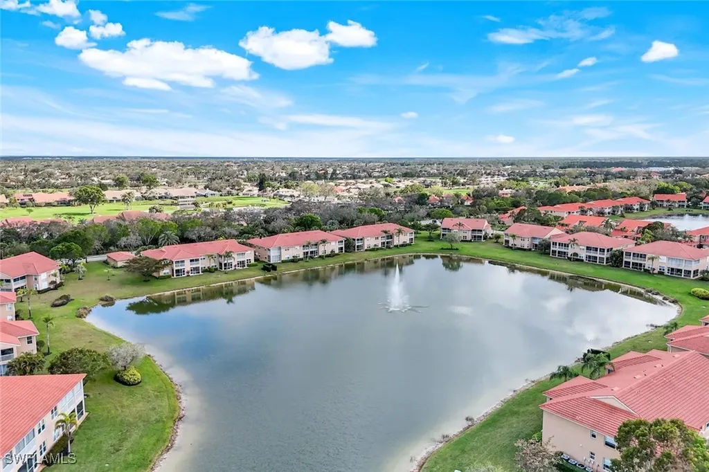 6930 Huntington Lakes Circle Naples FL 34119