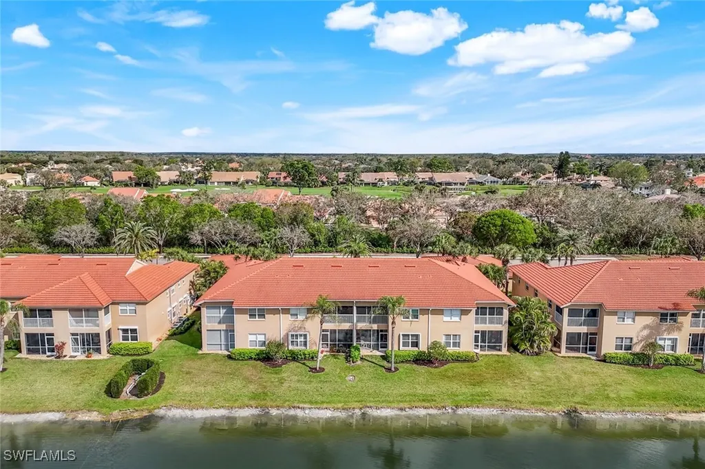 6930 Huntington Lakes Circle Naples FL 34119