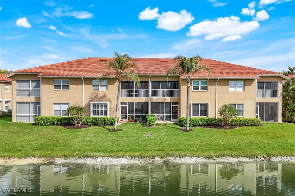 6930 Huntington Lakes Circle Naples FL 34119