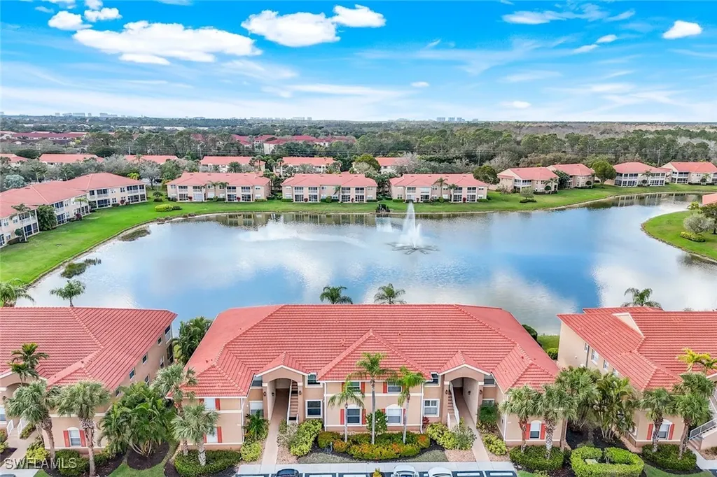 6930 Huntington Lakes Circle Naples FL 34119