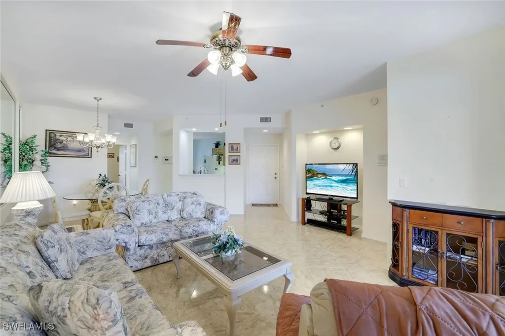 6930 Huntington Lakes Circle Naples FL 34119