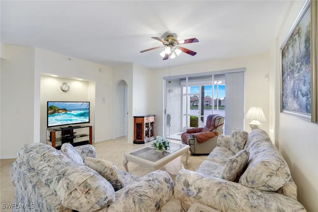 6930 Huntington Lakes Circle Naples FL 34119