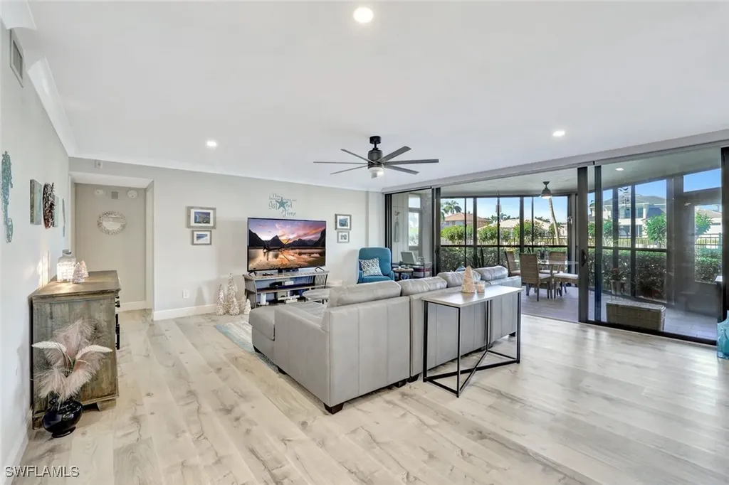 845 Collier Court Marco Island FL 34145