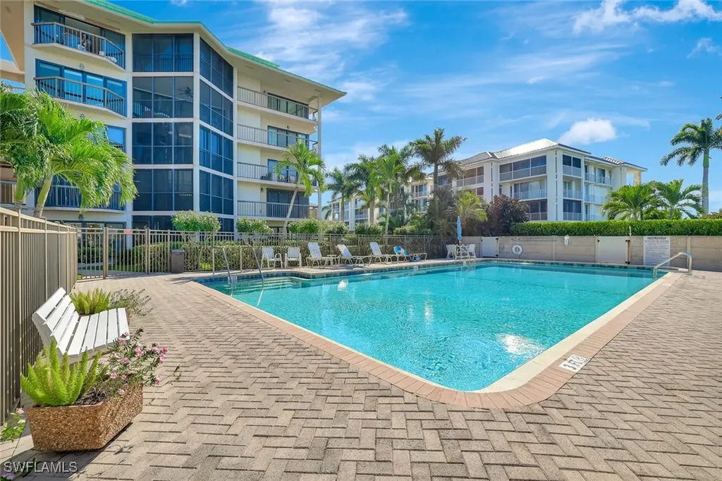 845 Collier Court Marco Island FL 34145