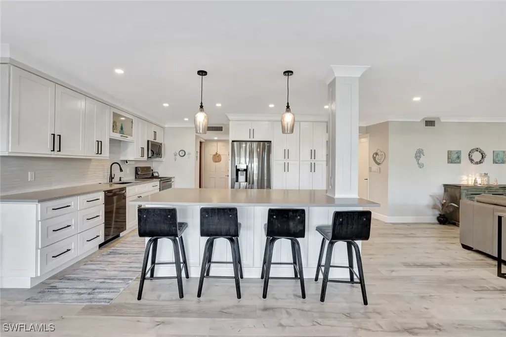 845 Collier Court Marco Island FL 34145