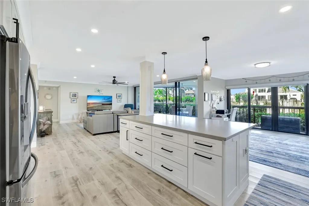 845 Collier Court Marco Island FL 34145