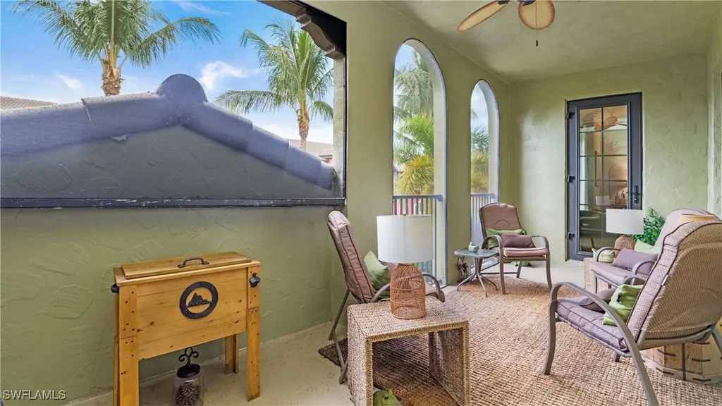 9066 Albion Lane N Naples FL 34113