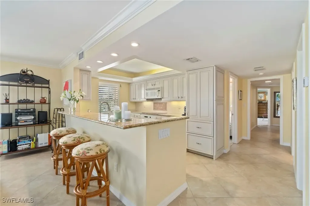 3483 Gulf Shore Boulevard N Naples FL 34103
