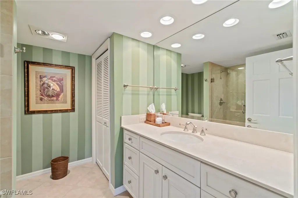 3483 Gulf Shore Boulevard N Naples FL 34103