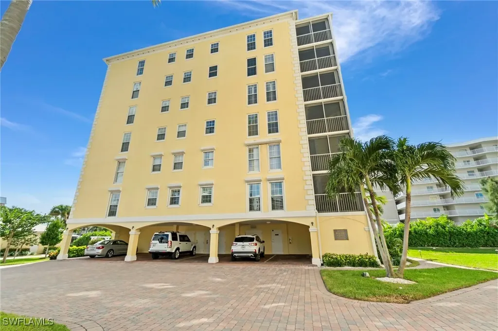 3483 Gulf Shore Boulevard N Naples FL 34103