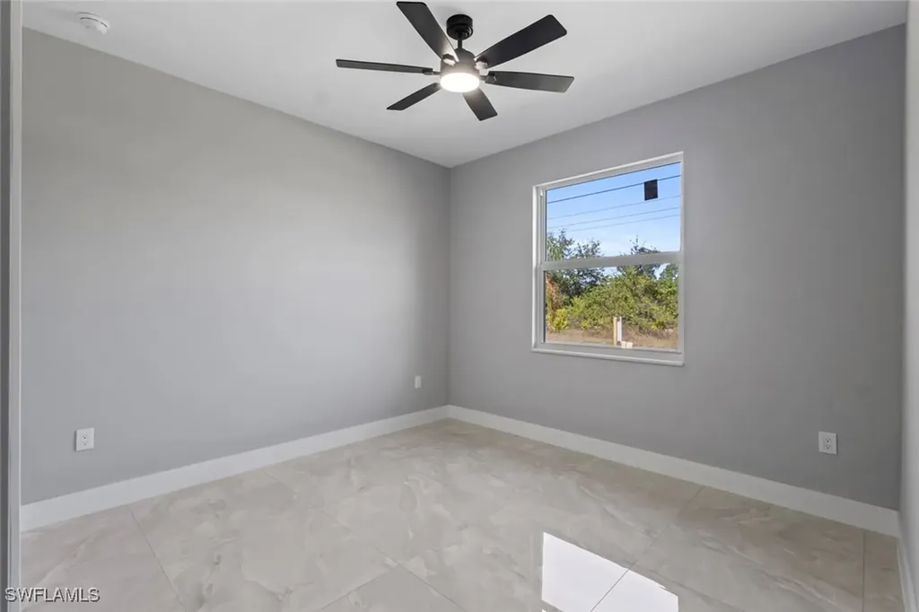 3307 6th SW Lehigh Acres FL 33976