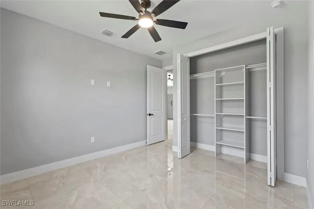3307 6th SW Lehigh Acres FL 33976