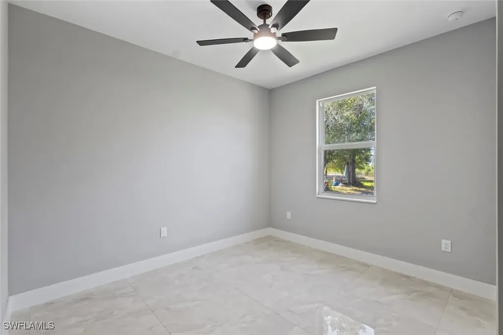 3307 6th SW Lehigh Acres FL 33976