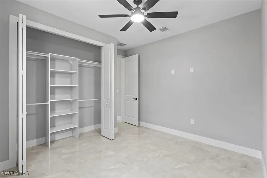 3307 6th SW Lehigh Acres FL 33976