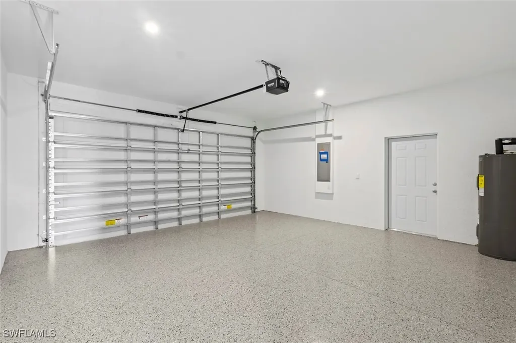 3307 6th SW Lehigh Acres FL 33976