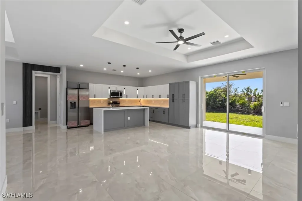 3307 6th SW Lehigh Acres FL 33976