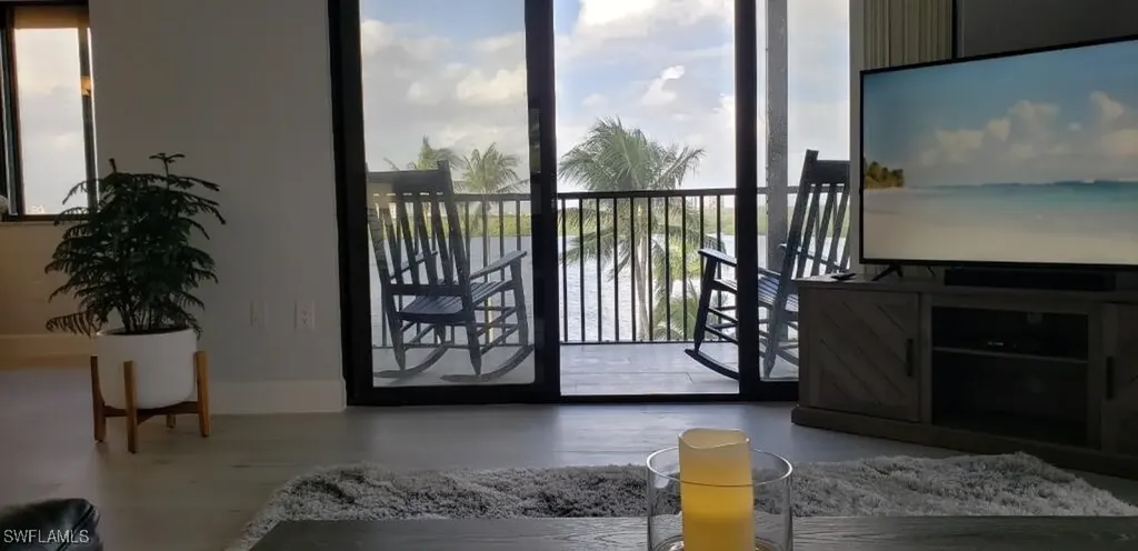15 Bluebill Avenue Naples FL 34108