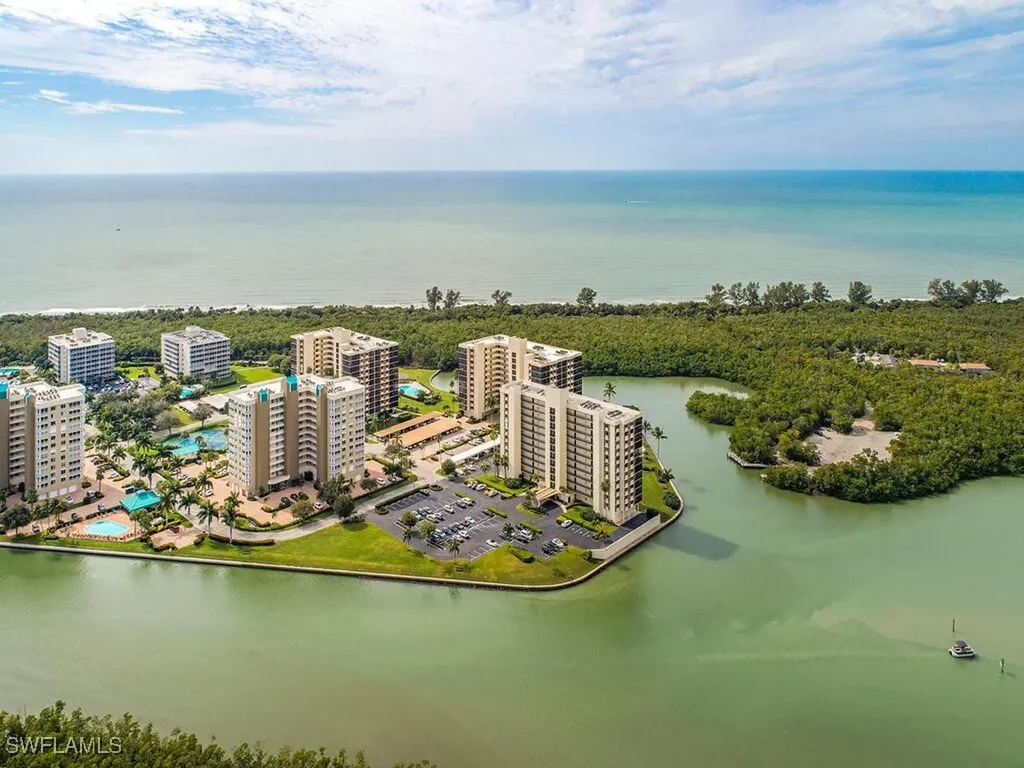 15 Bluebill Avenue Naples FL 34108