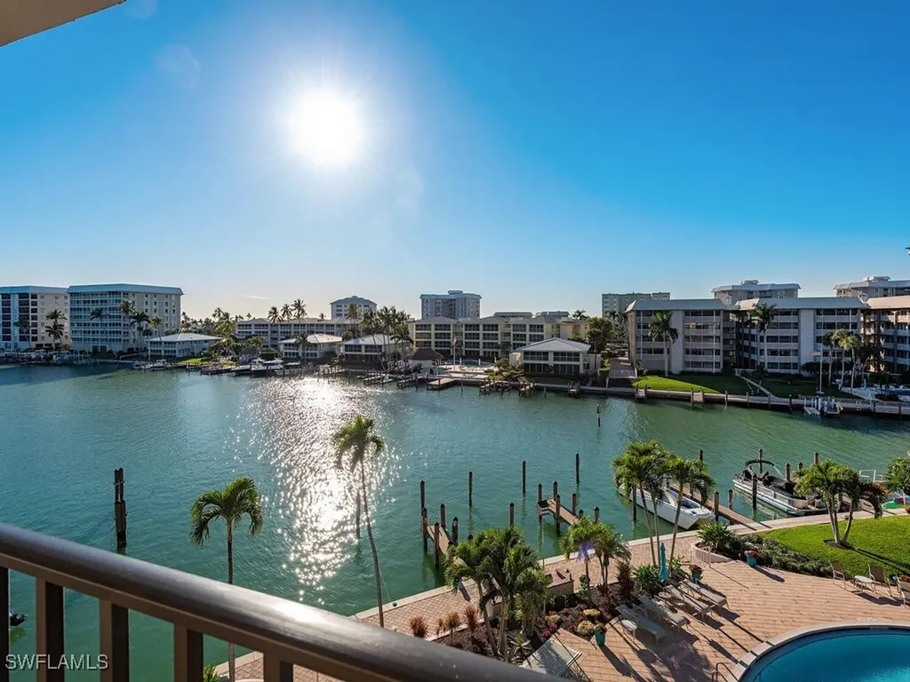 222 Harbour Drive Naples FL 34103