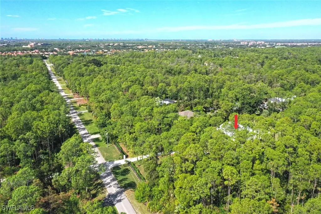 5253 Sycamore Drive Naples FL 34119