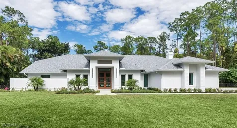 5253 Sycamore Drive Naples FL 34119