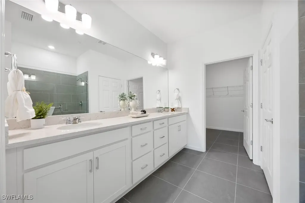 5683 Mayflower Way Ave Maria FL 34142