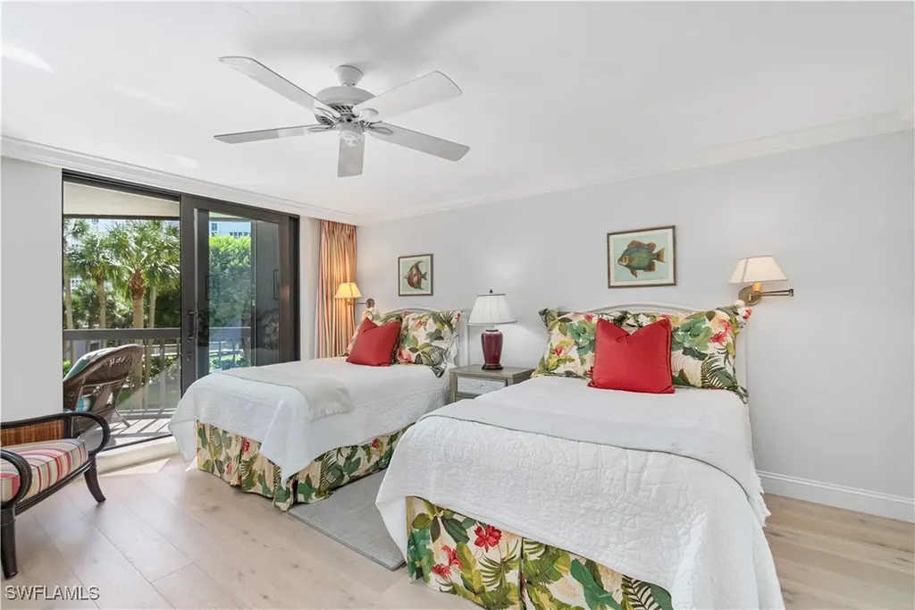 4551 Gulf Shore Boulevard N Naples FL 34103