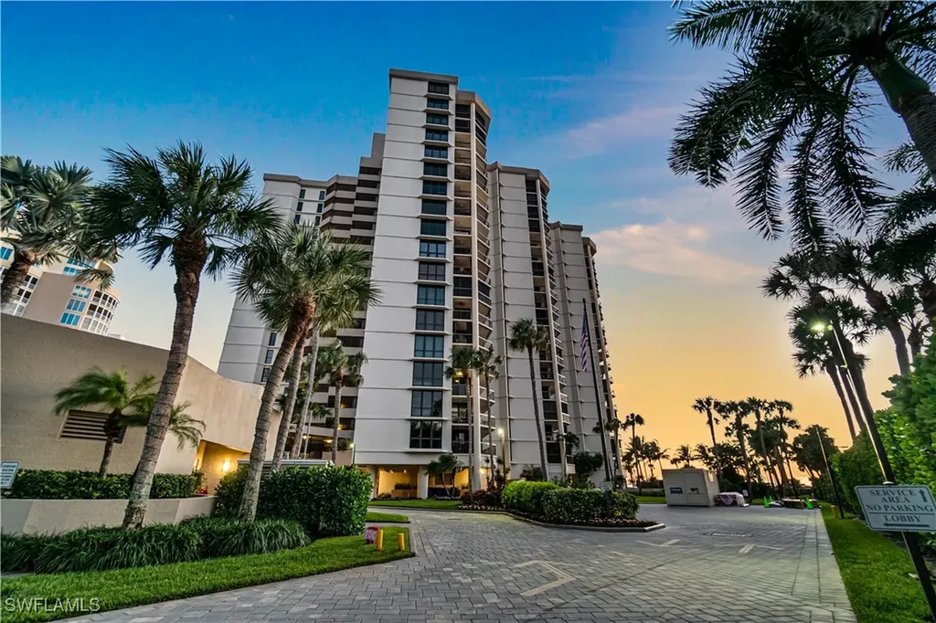 4551 Gulf Shore Boulevard N Naples FL 34103