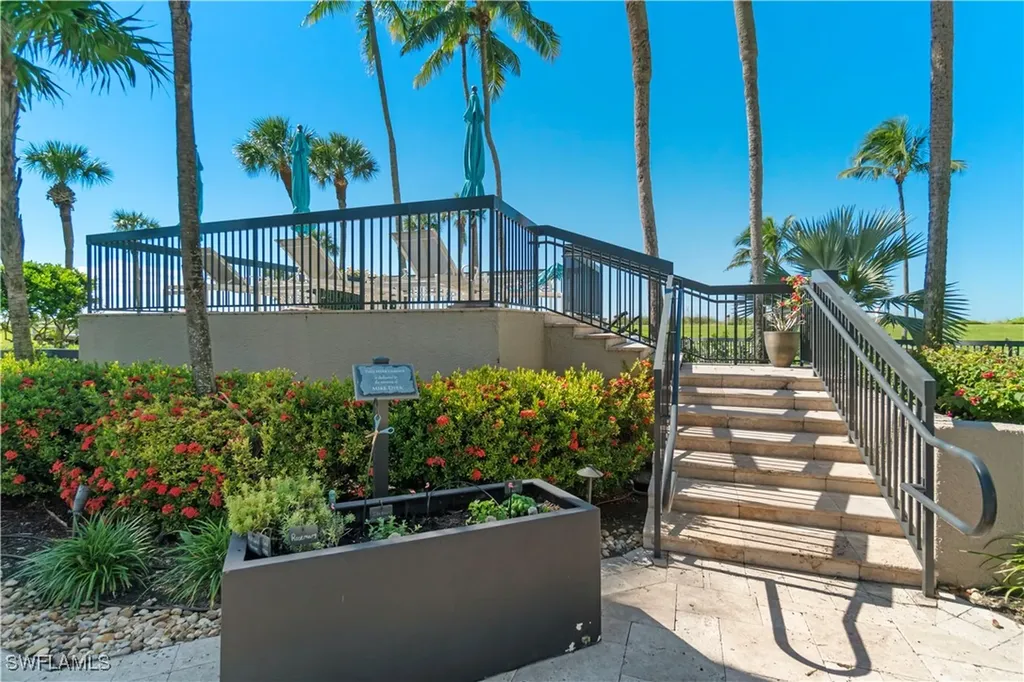 4551 Gulf Shore Boulevard N Naples FL 34103