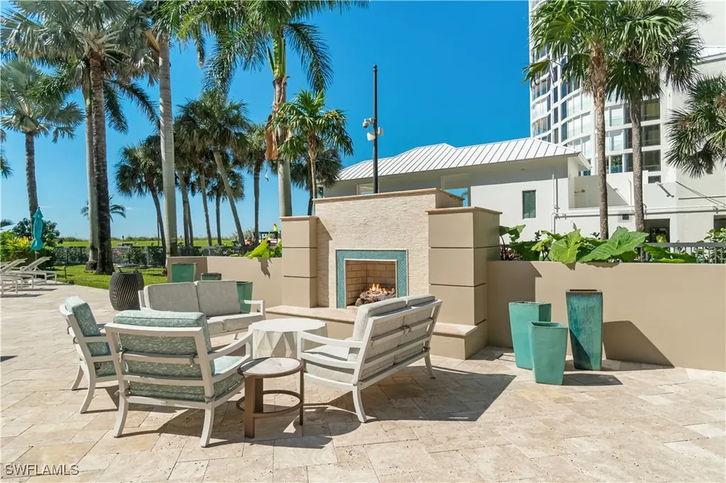 4551 Gulf Shore Boulevard N Naples FL 34103