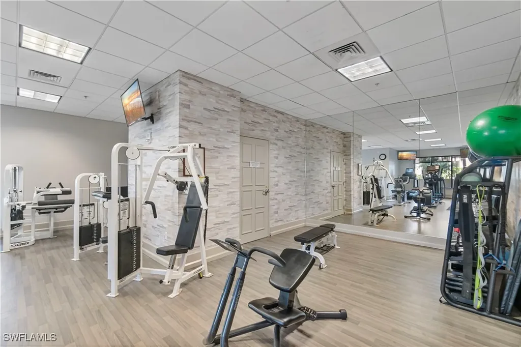 4551 Gulf Shore Boulevard N Naples FL 34103